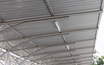 installing Sulaisiadar Mor metal roofing